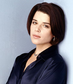 Neve Campbell